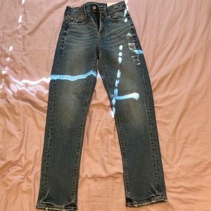 Women’s American Eagle Super High Rise Straight Jeans 000